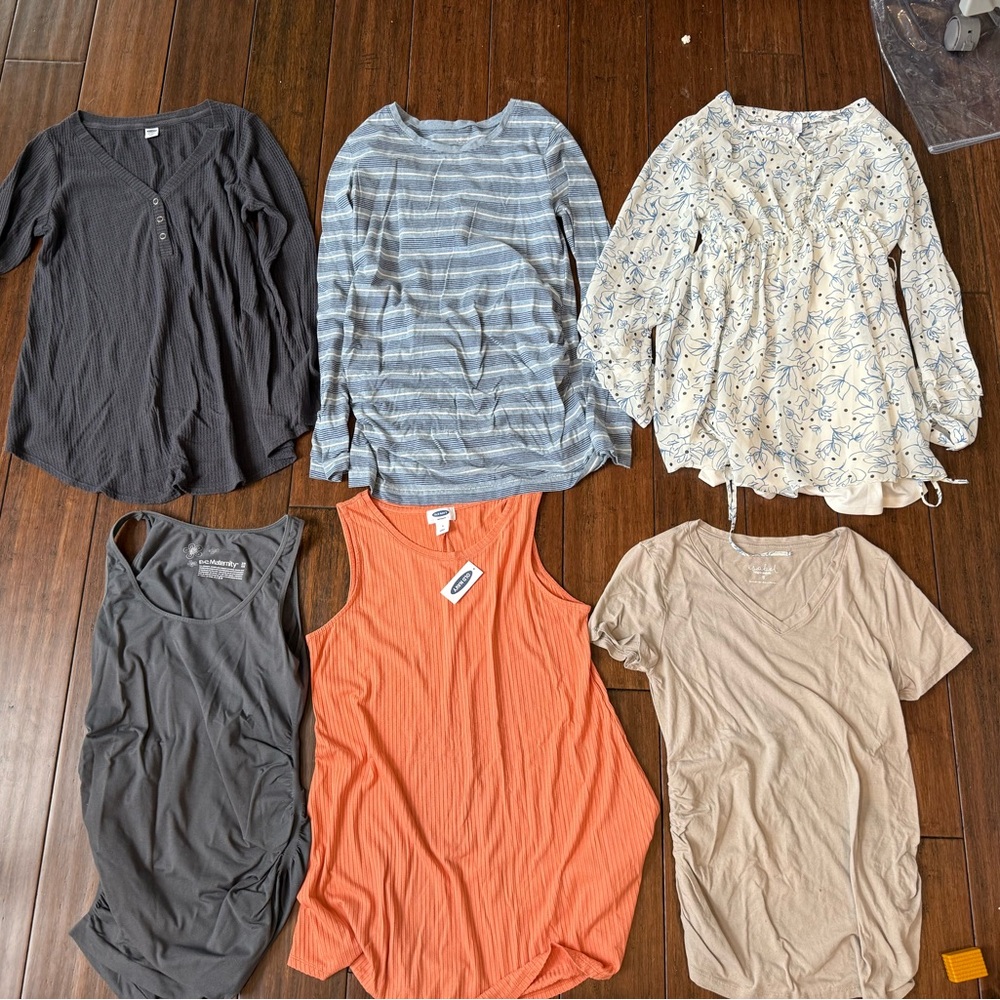 Size small maternity tops